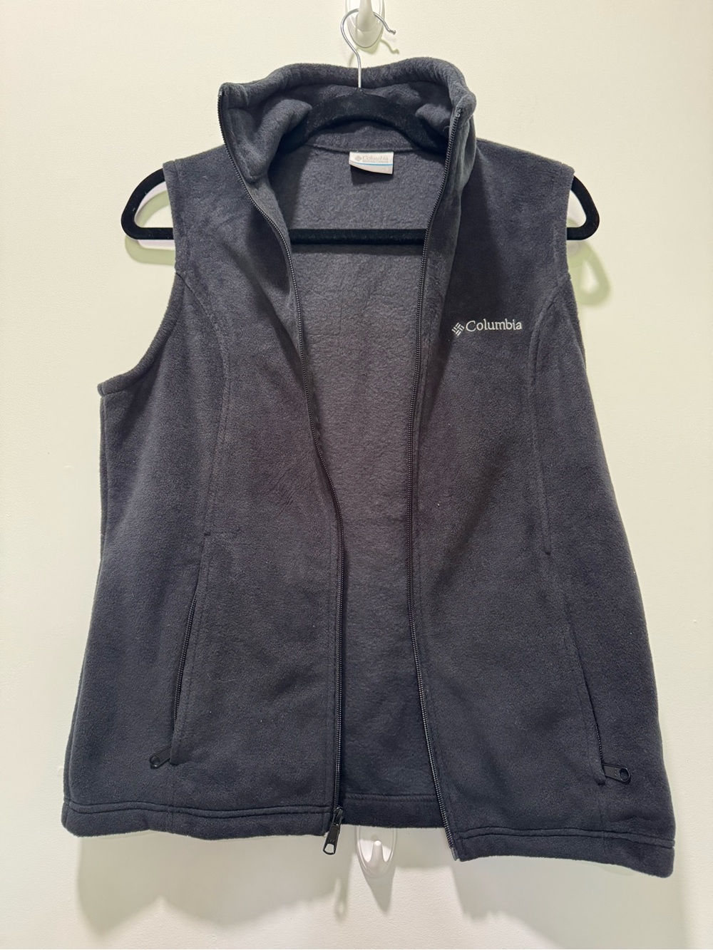 Columbia Black Fleece Vest | Very Good Condition